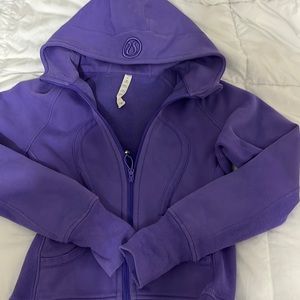 Women’s Lululemon Scuba Full-Zip Hoodie size 6